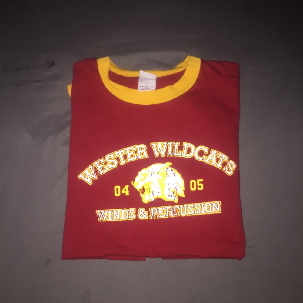 Western wildcats vintage school t-shirt